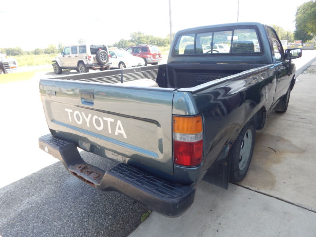1992 Toyota Truck - photo 9
