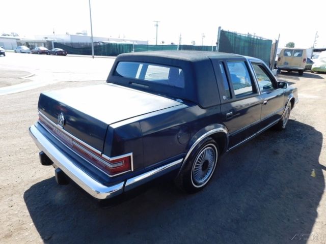 1992 Chrysler Imperial - photo 6