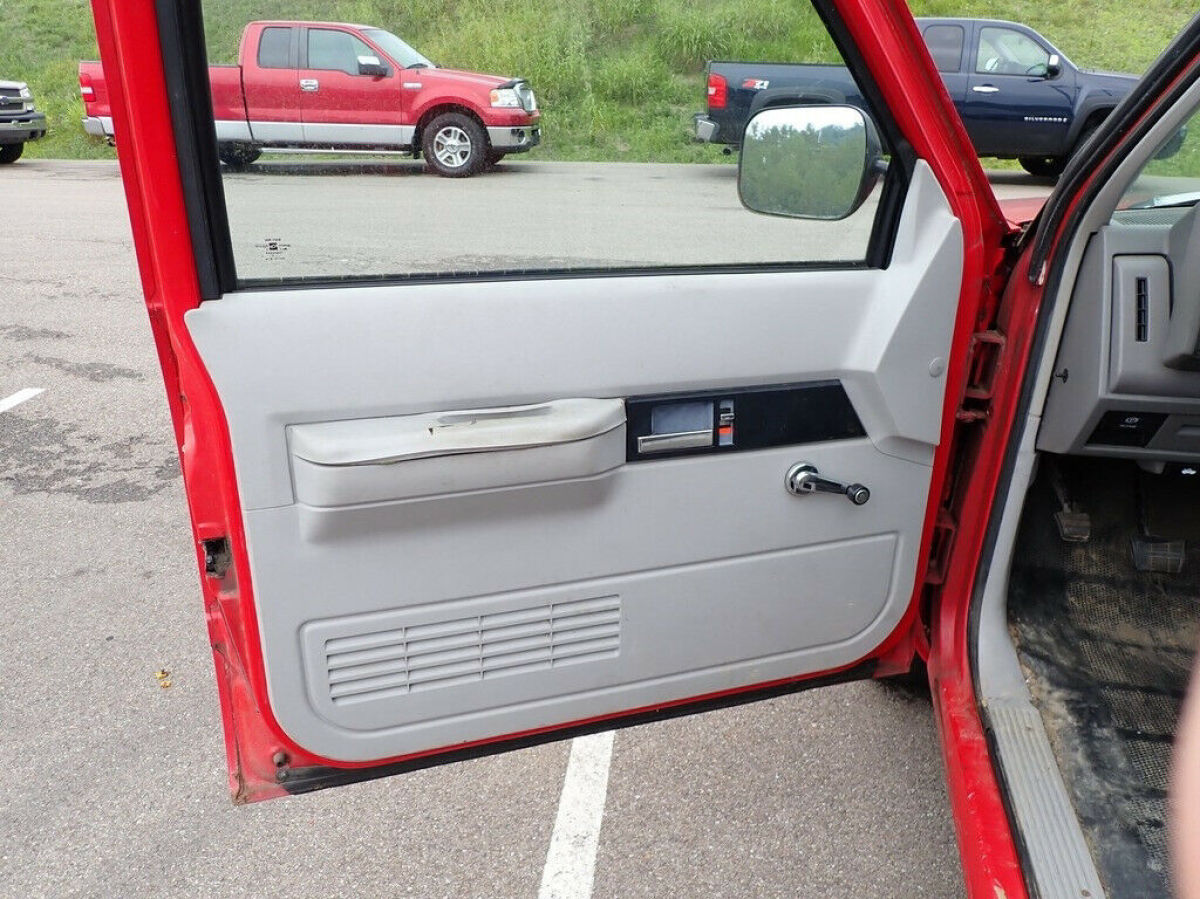 1992 Chevrolet C/K Pickup 1500 - photo 12
