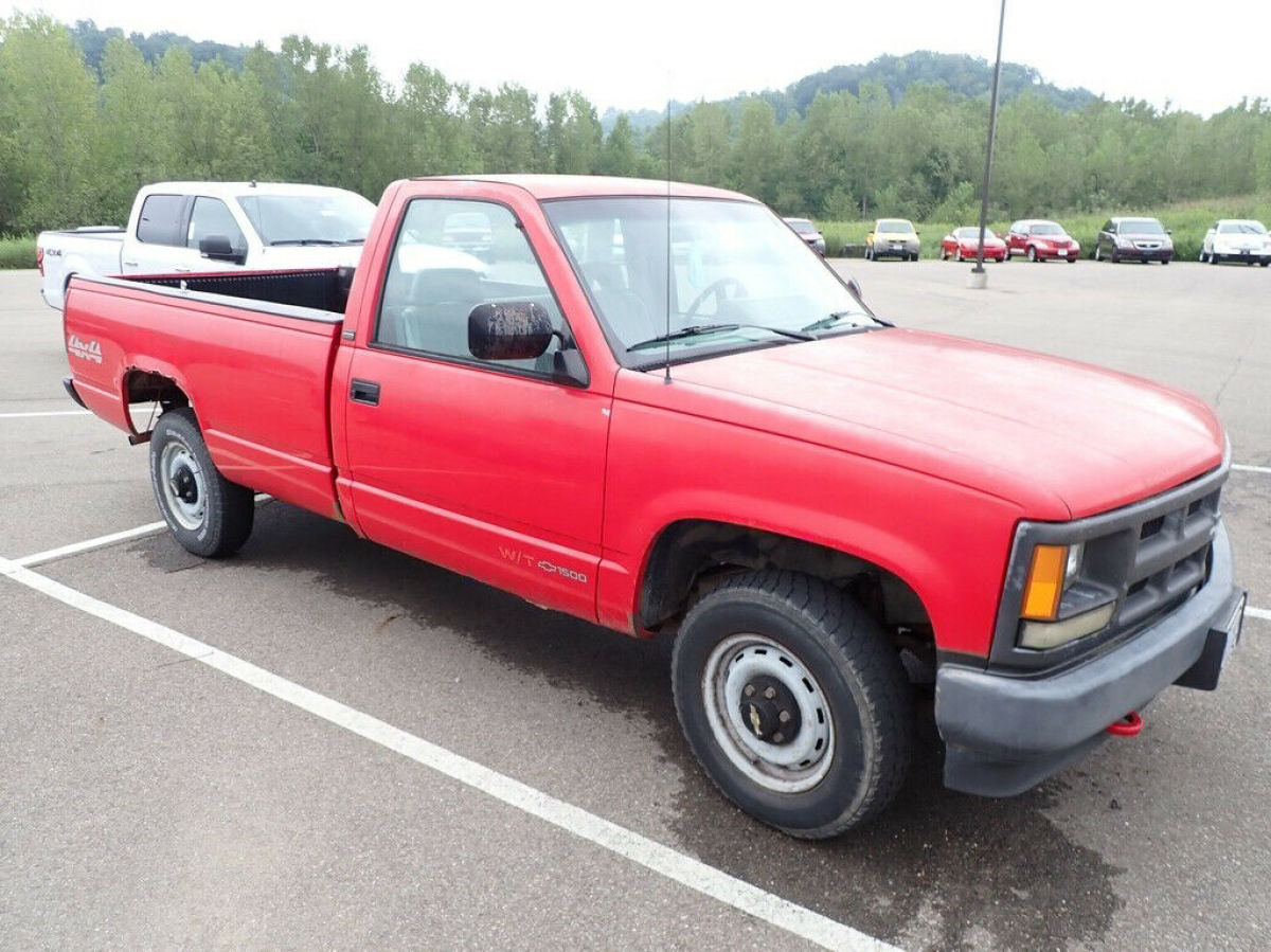 1992 Chevrolet C/K Pickup 1500 - photo 2