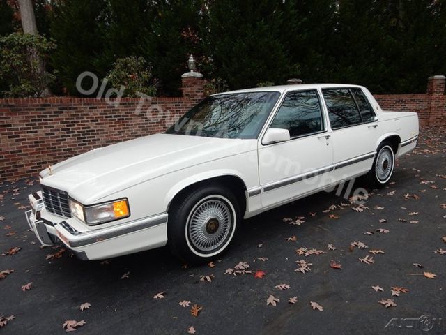 1992 Cadillac DeVille - photo 2