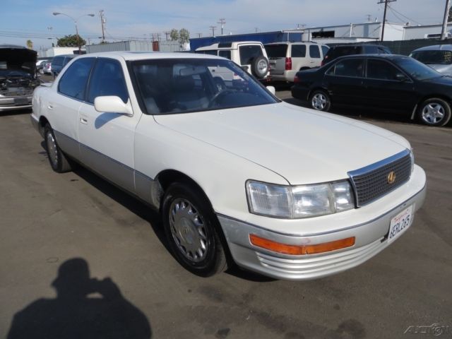 1992 Lexus LS Base Sedan 4-Door - photo 7