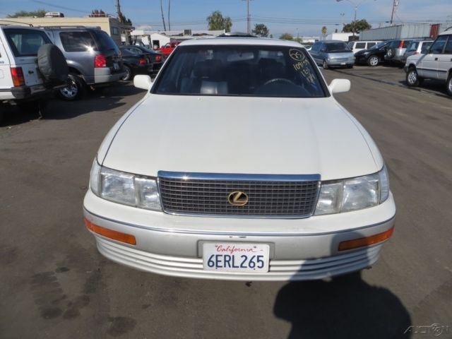 1992 Lexus LS Base Sedan 4-Door - photo 8