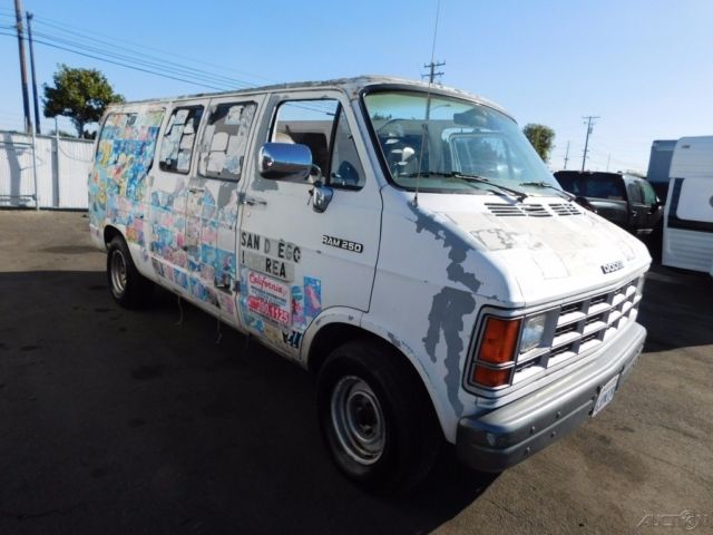 1992 Dodge Ram 2500 - photo 3