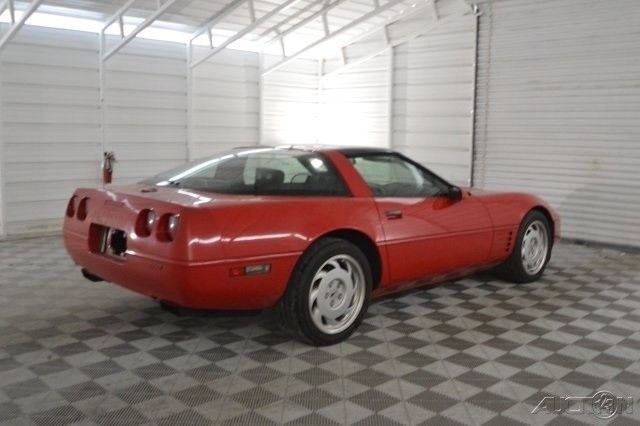 1992 Chevrolet Corvette - photo 3