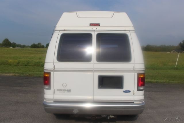 1992 Ford E-Series Van - photo 13