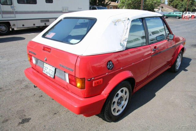 1992 Volkswagen Cabrio - photo 5