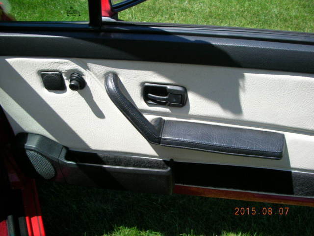 1992 Volkswagen Cabrio Convertible - photo 7