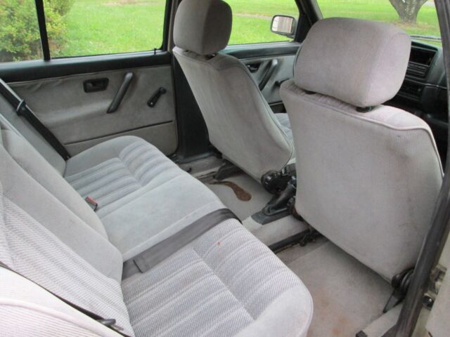 1992 Volkswagen Jetta GL - photo 13