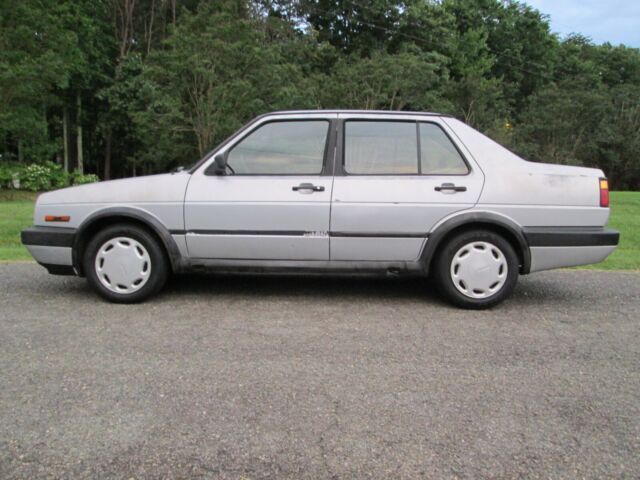 1992 Volkswagen Jetta GL - photo 2