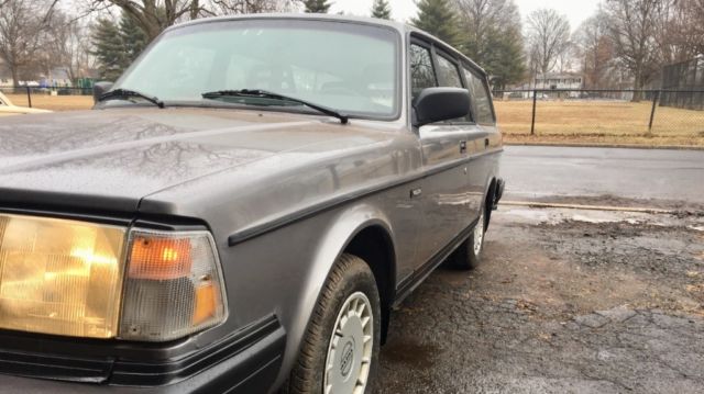 1992 volvo 240 153k 5 spd manual 1992 Volvo 240