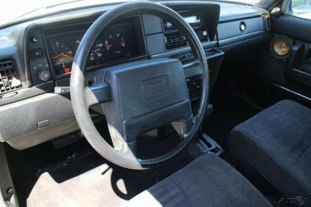 1992 Volvo 240 - photo 12