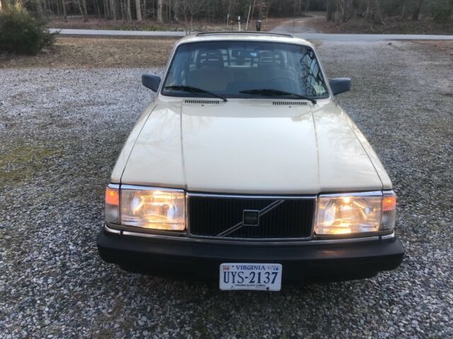 1992 Volvo 240 - photo 4
