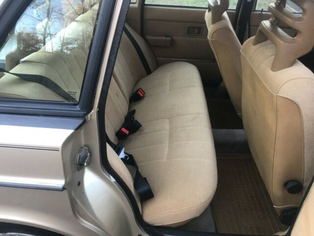 1992 Volvo 240 - photo 5