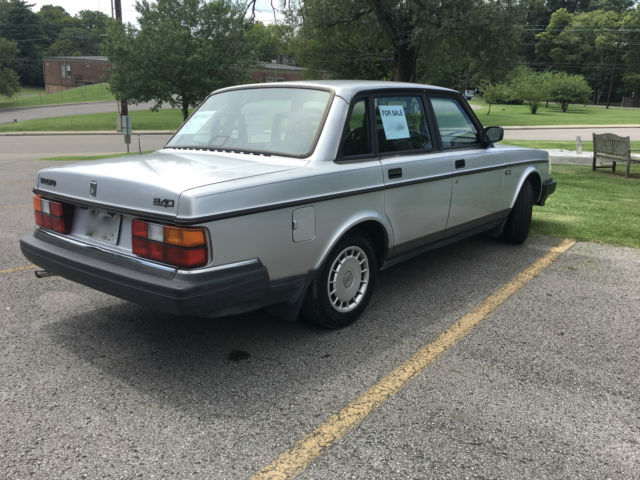 1992 Volvo 240 - photo 4