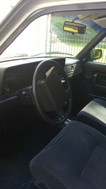 1992 Volvo 240 - photo 6