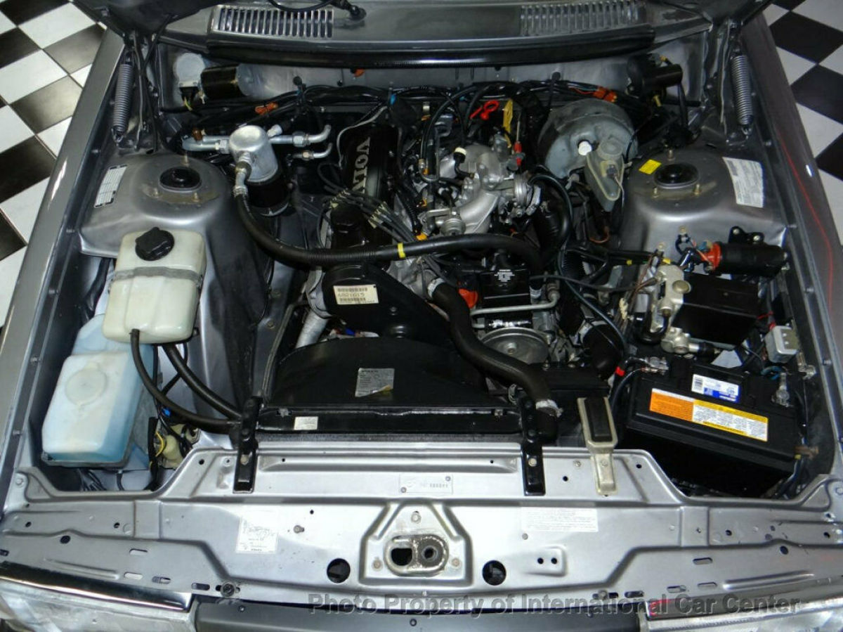 1992 Volvo 240 - photo 8
