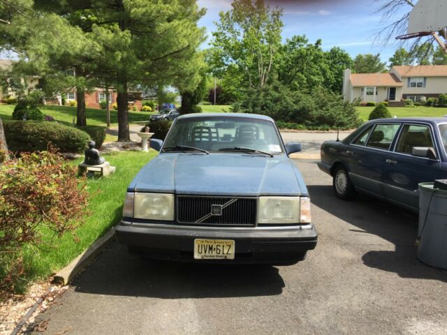 1992 Volvo 240 Sedan 4 cylinder Automatic - photo 13