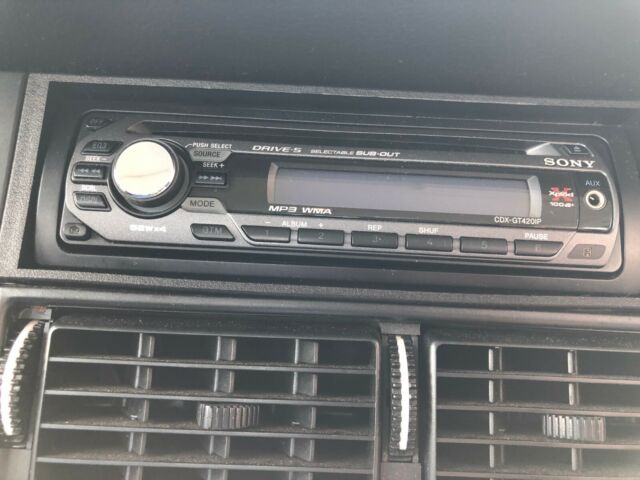 1992 Volvo 240 Sedan 4 cylinder Automatic - photo 5