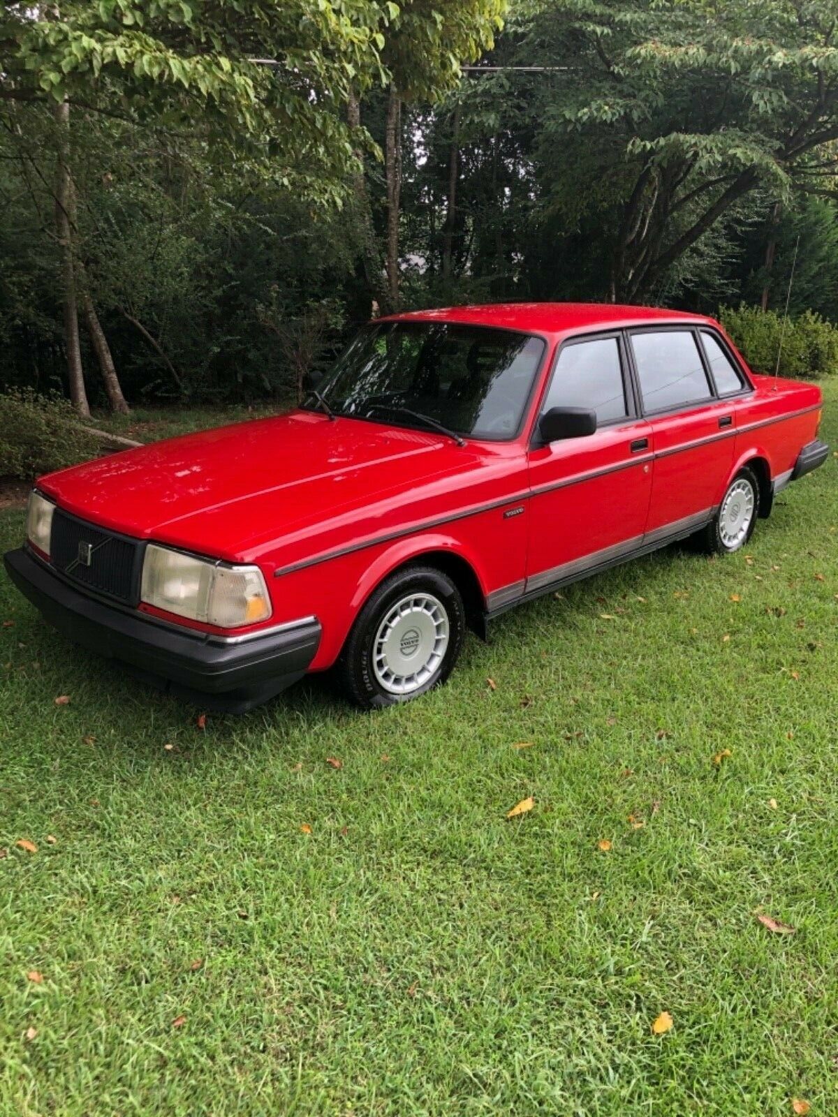 1992 Volvo 240 Sedan. One owner. Southern car 1992 Volvo 240
