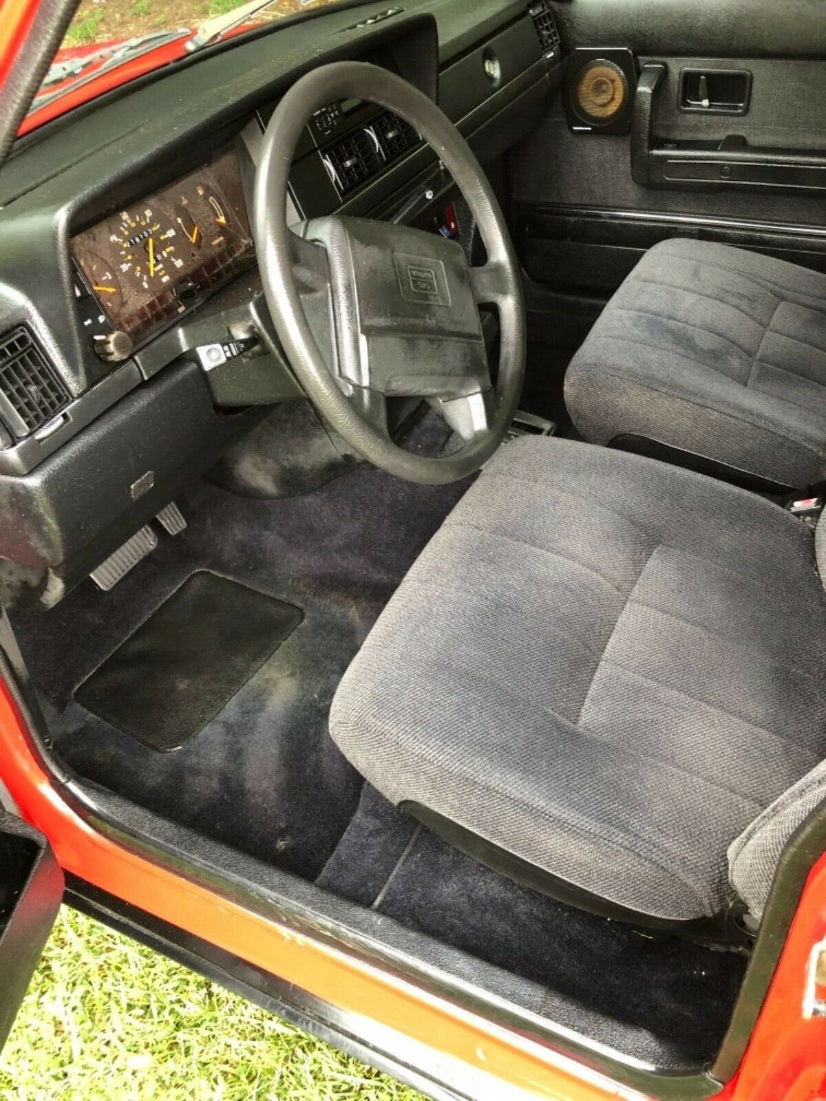 1992 Volvo 240 - photo 8