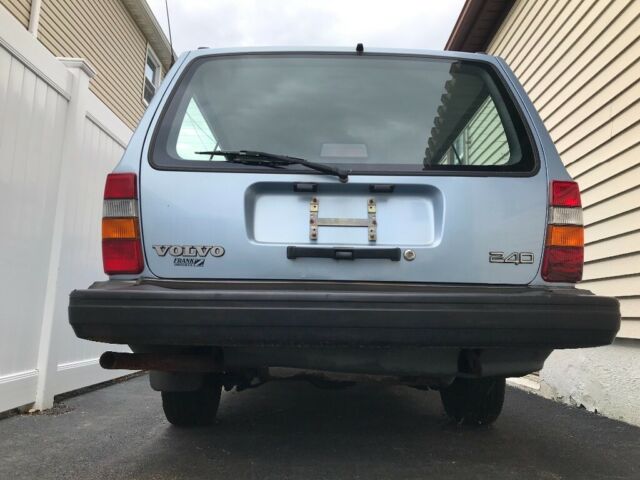 1992 Volvo 240 Base Model - photo 2