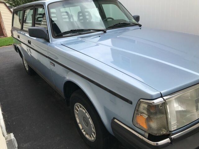 1992 Volvo 240 Base Model - photo 4