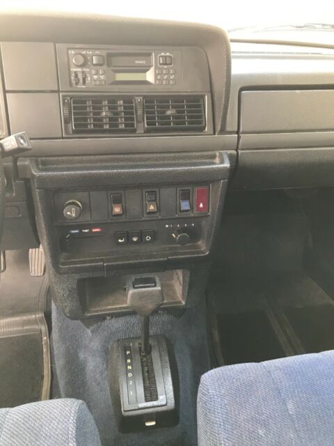 1992 Volvo 240 Base Model - photo 9