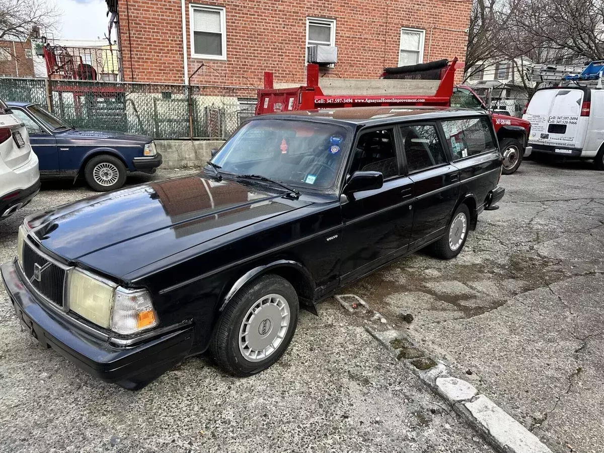 1992 Volvo 240 Wagon Black 1992 Volvo 240