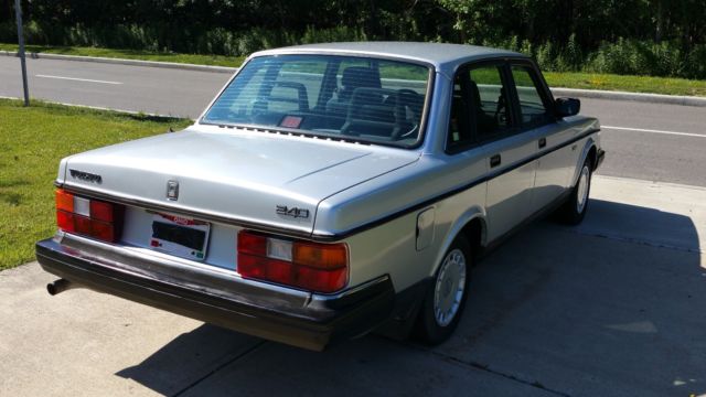 1992 Volvo 240 - photo 3