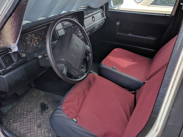 1992 Volvo 240 DL - photo 3