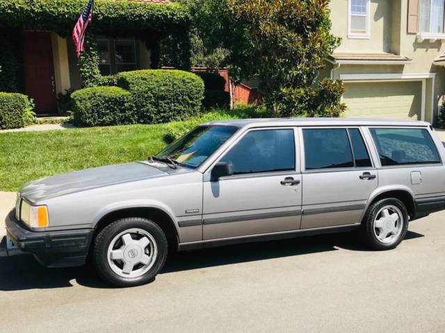 1992 Volvo 740 Wagon runs great no accidents clean title fresh smog certificate 1992 Volvo 740 LEATHER