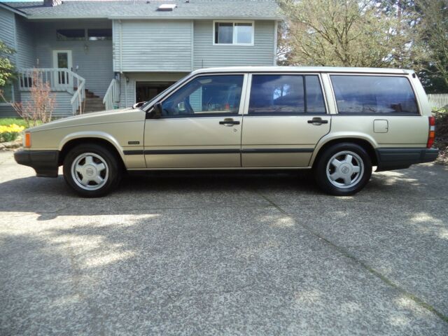 1992 Volvo 740 Wagon Rust Free,Adult Owned all Original.Great Shape.(NO RESERVE) 1992 Volvo 740