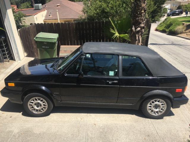 1992 Volkswagen Cabrio Black - photo 2