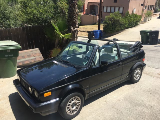 1992 Volkswagen Cabrio Black - photo 3