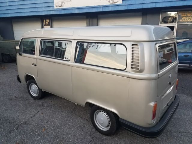 1992 Volkswagen Bus/Vanagon - photo 5
