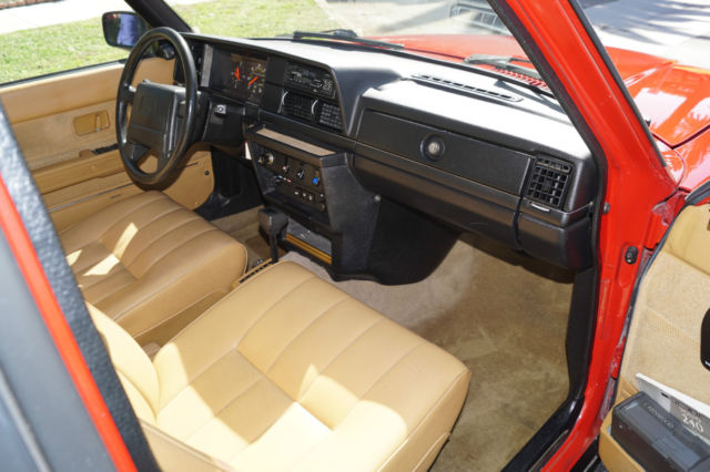 1992 Volvo 240 WAGON IN EXCEPTIONALLY WELL KEPT SHAPE! - photo 12