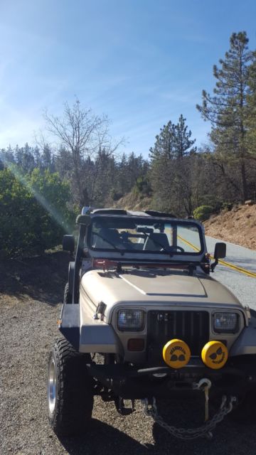 1992 Jeep Wrangler Sahara - photo 2