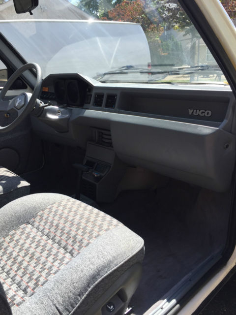 1992 Other Makes 2 door hatchback - photo 8