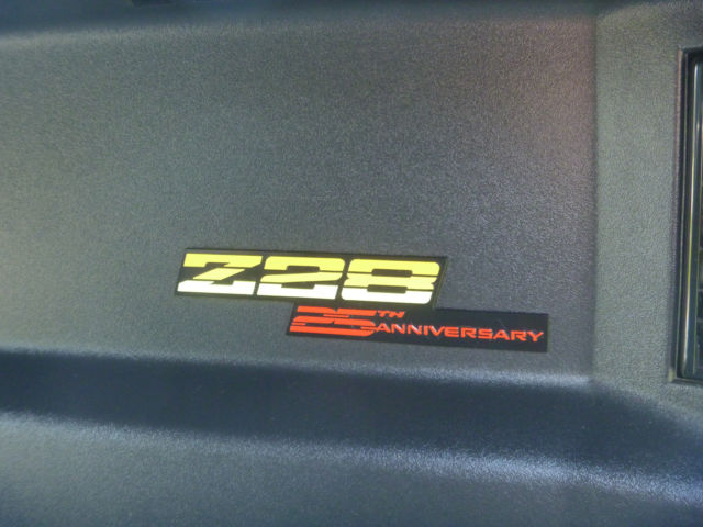 1992 Chevrolet Camaro - photo 10