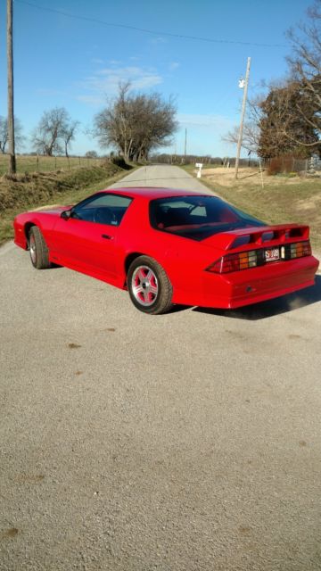 1992 Chevrolet Camaro Z28 - photo 3
