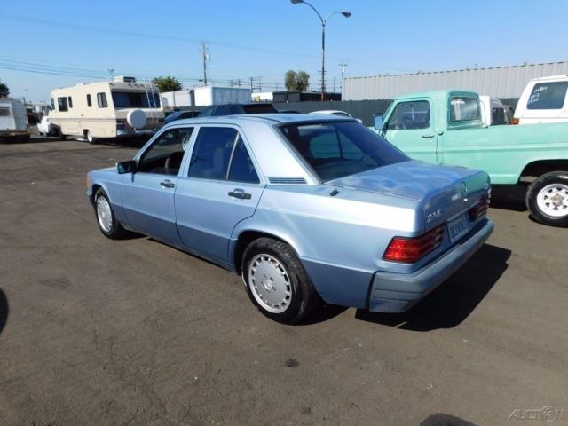 1993 Mercedes-Benz 190-Series 190E 2.3 (A4) (STD is Estimated) - photo 3