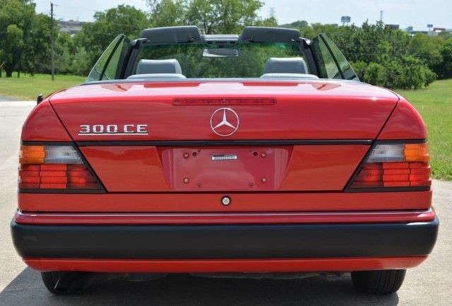 1993 Mercedes-Benz 300-Series 300CE Cabriolet - photo 4
