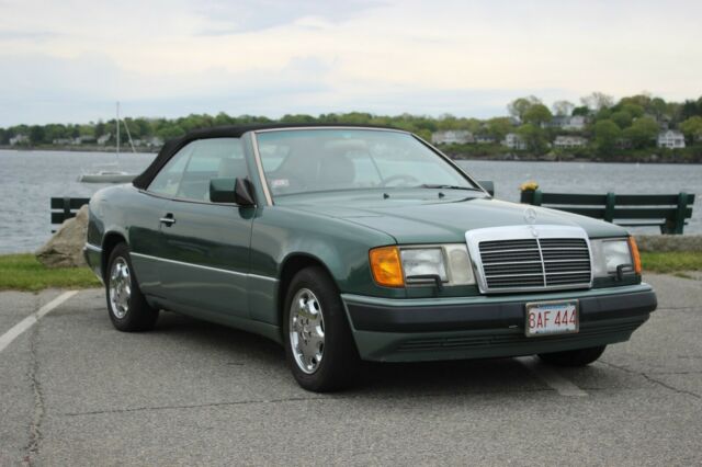 1993 300CE Cabriolet -- low miles -- California car 1993 Mercedes-Benz E-Class 300CE