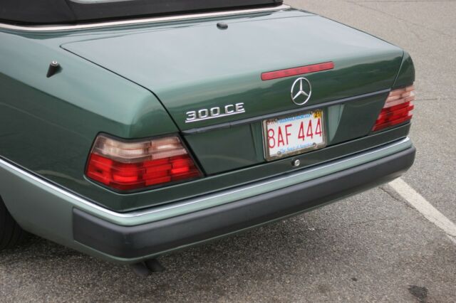 1993 Mercedes-Benz E-Class 300CE - photo 11