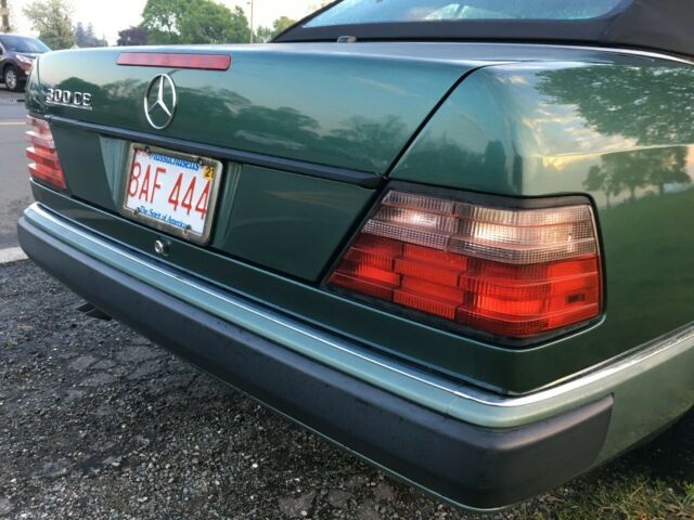 1993 Mercedes-Benz E-Class 300CE - photo 4