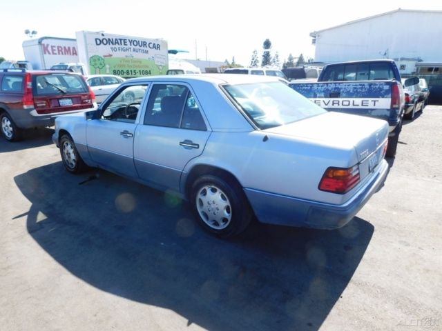 1993 Mercedes-Benz 300-Series 300E 3.2 (STD is Estimated) - photo 7