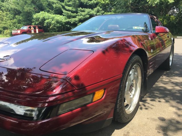 1993 Chevrolet Corvette 40th Anniversary only 20,000 miles! - photo 2