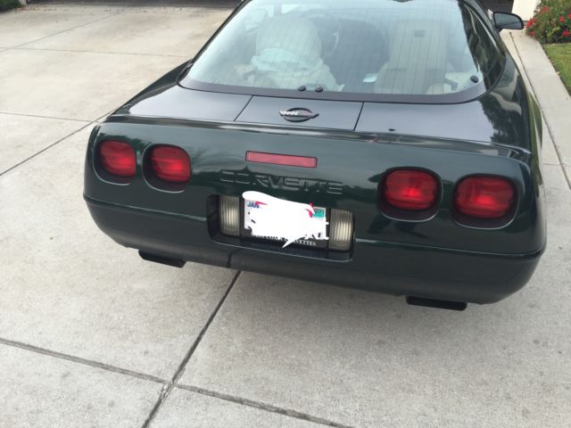 1993 Chevrolet Corvette Base Hatchback 2-Door - photo 2