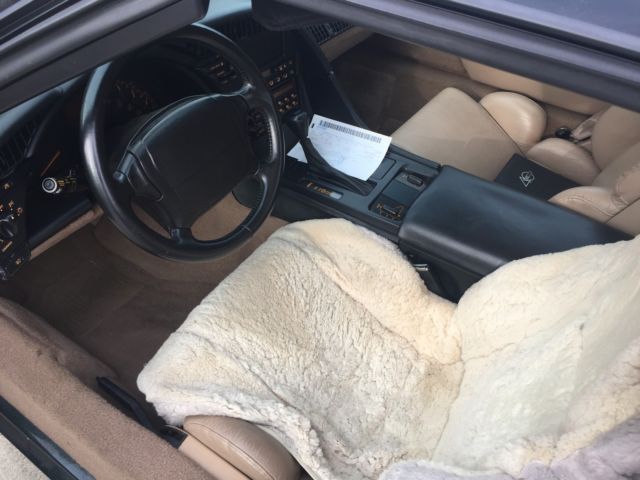 1993 Chevrolet Corvette Base Hatchback 2-Door - photo 7